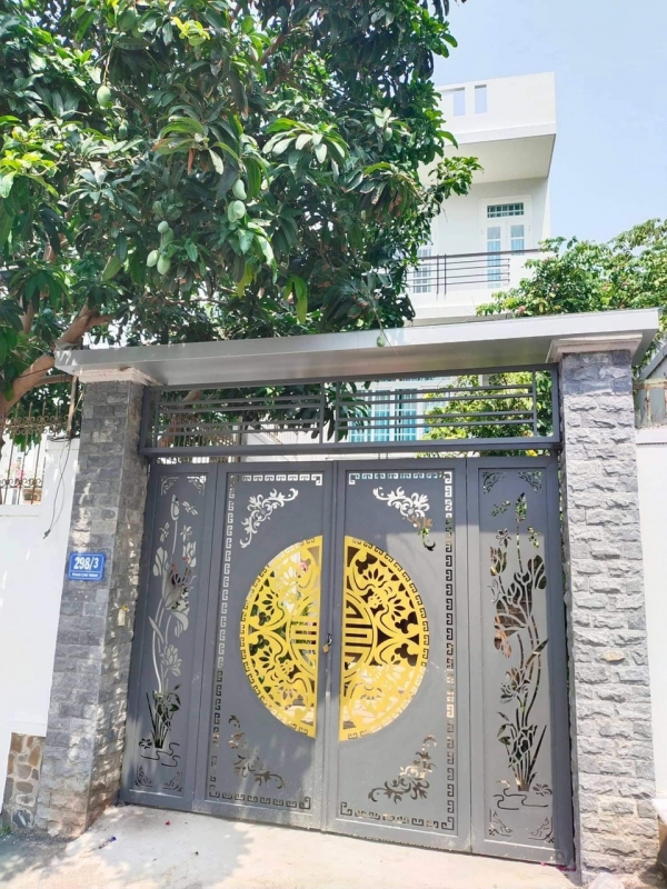 G83 - NHÀ PHỐ GẦN BIỂN (SÂN VƯỜN) - TP VŨNG TÀU (Bãi sau, đi bộ 250m)